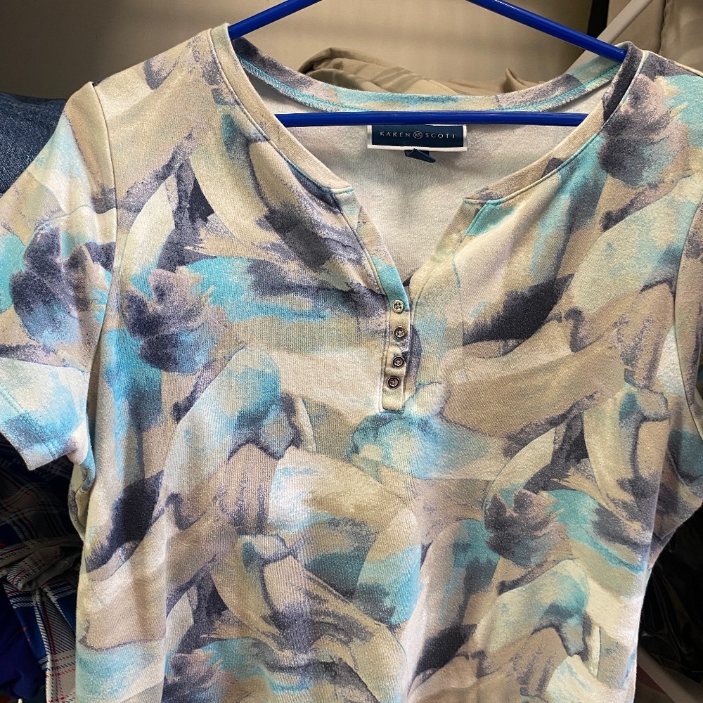 Karen Scott casual top